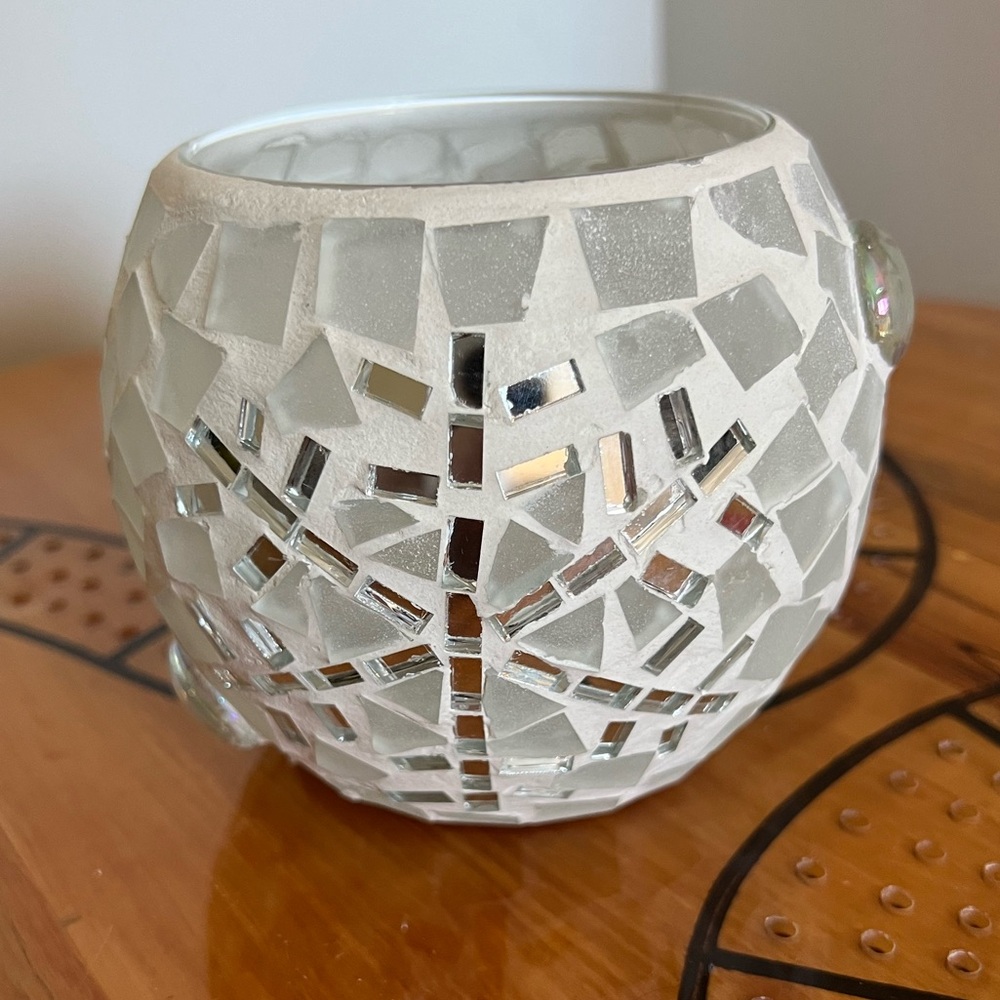 Mosaic Glass Candle Holder with snowflake design. Home Interiors.